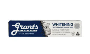 Whitening with Baking Soda & Peppermint Whitening with Baking Soda & Peppermint
